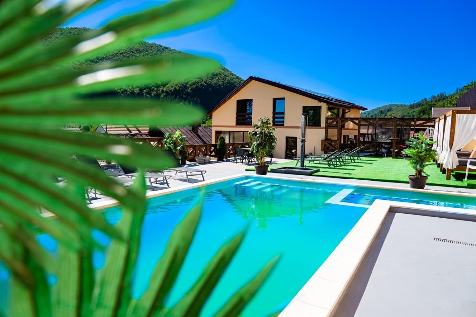 Casa Clim Otel Anina Dış mekan fotoğraf