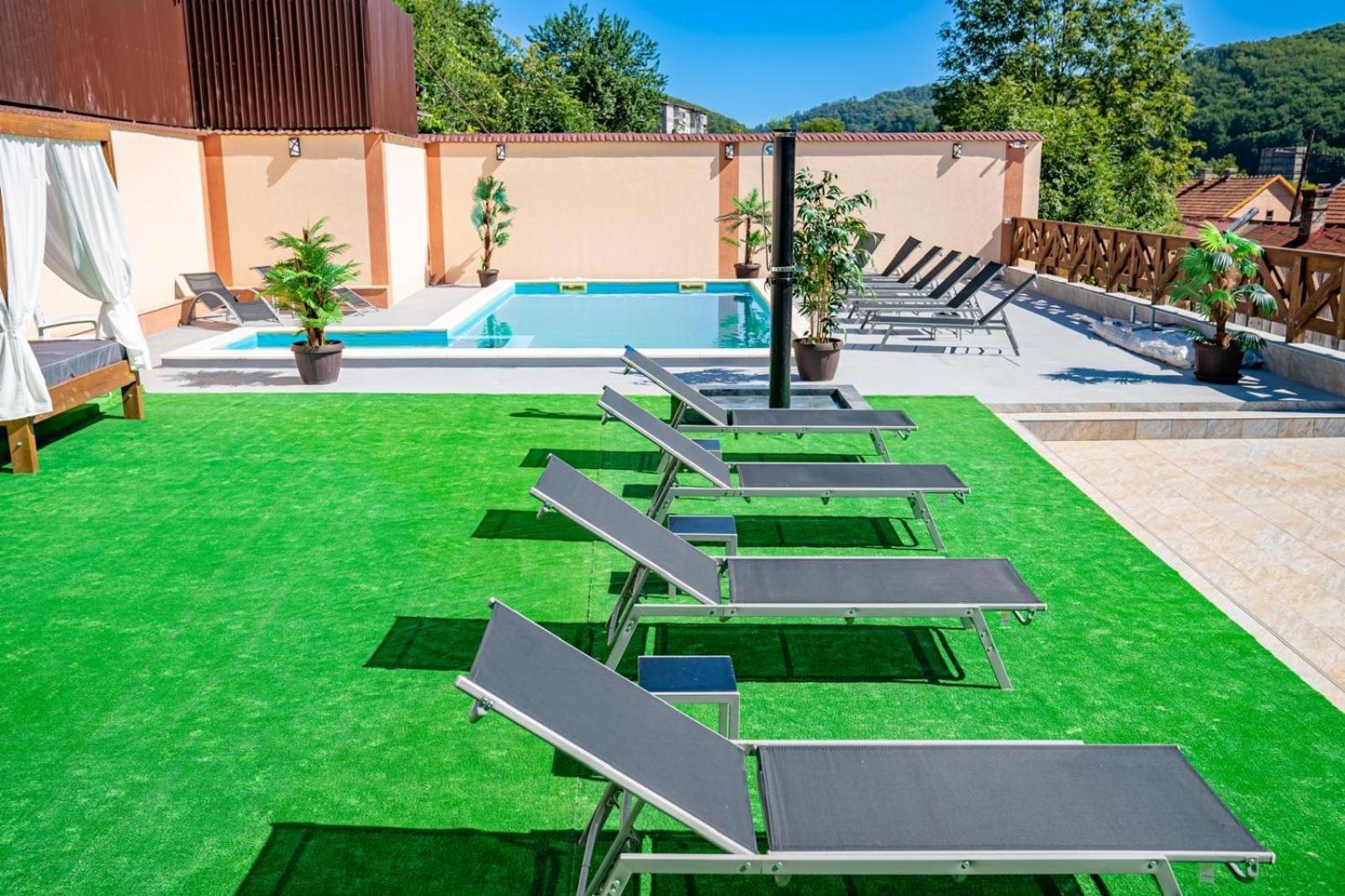 Casa Clim Otel Anina Dış mekan fotoğraf